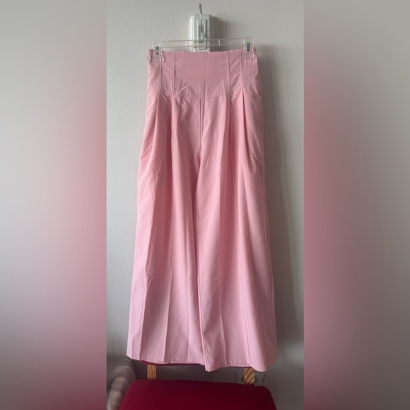 Elegant Pink Wide-Leg Pants - Picture 4 of 8